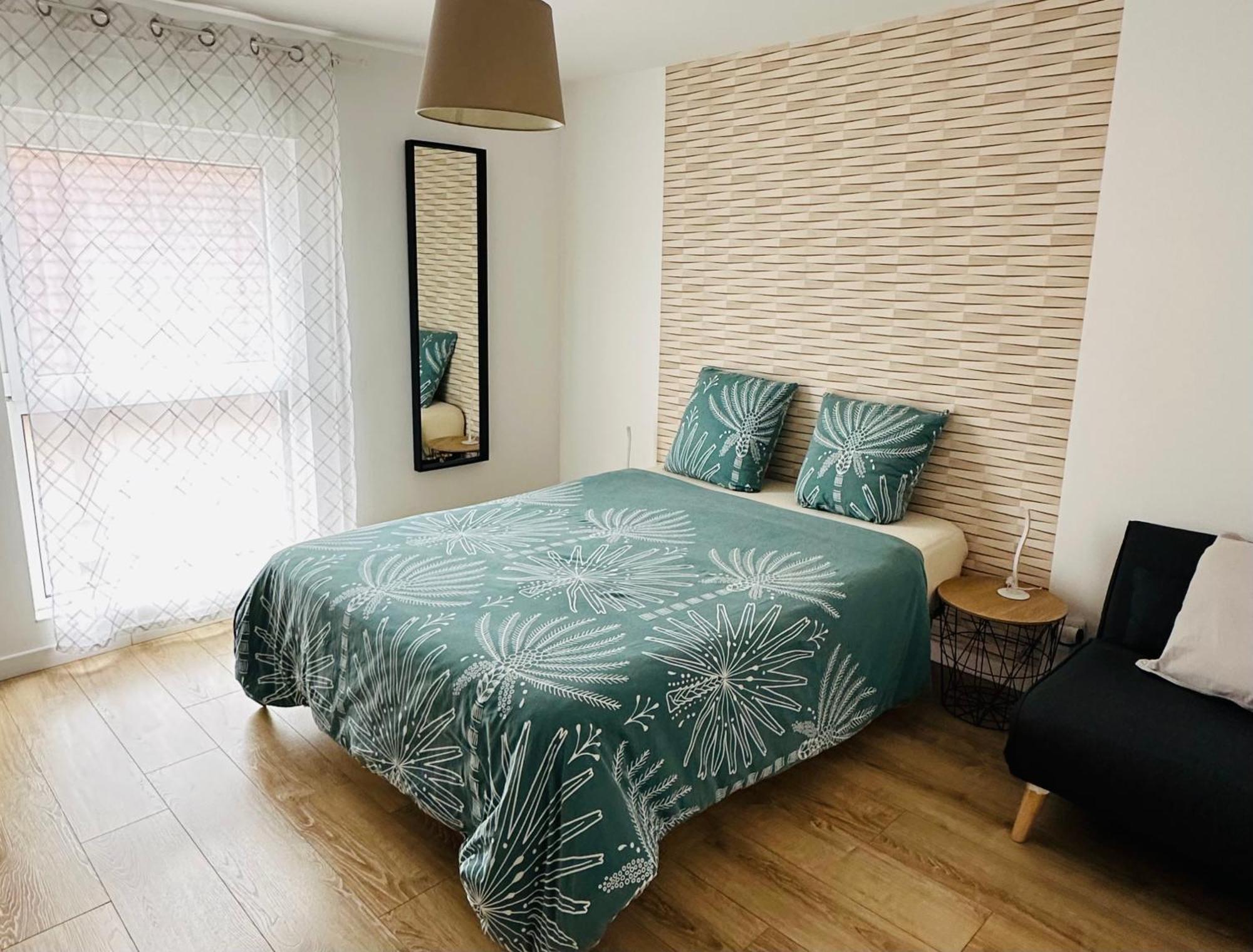 B&B Chez L'Habitant Chambre Privative Sur La Route Des Vins Tv Parking Box Velo Issenheim Екстериор снимка