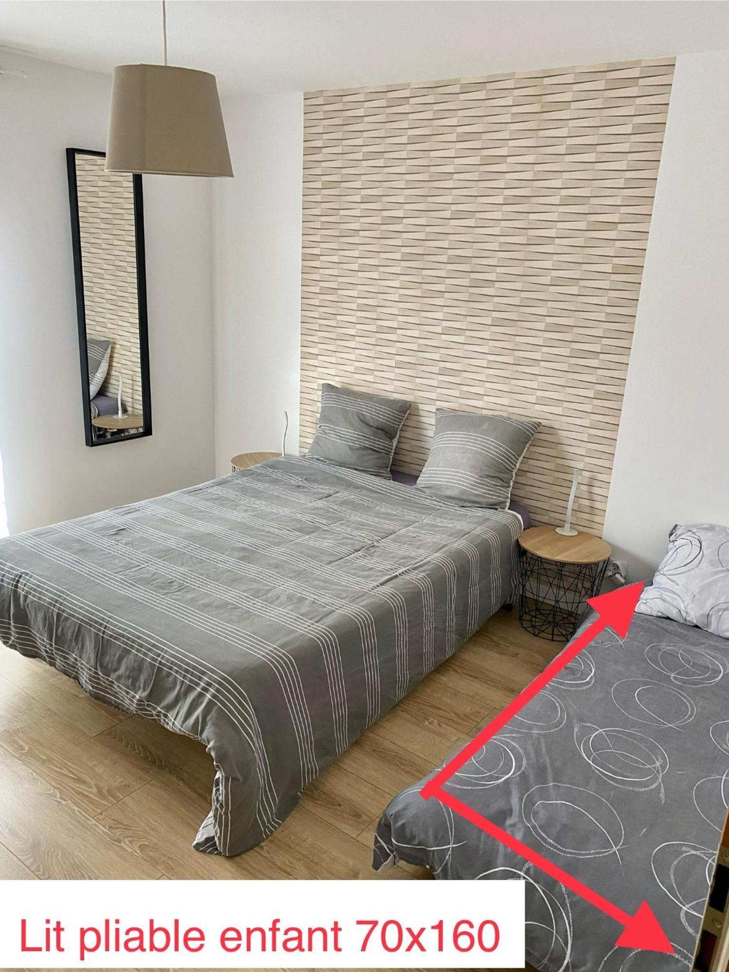 B&B Chez L'Habitant Chambre Privative Sur La Route Des Vins Tv Parking Box Velo Issenheim Екстериор снимка